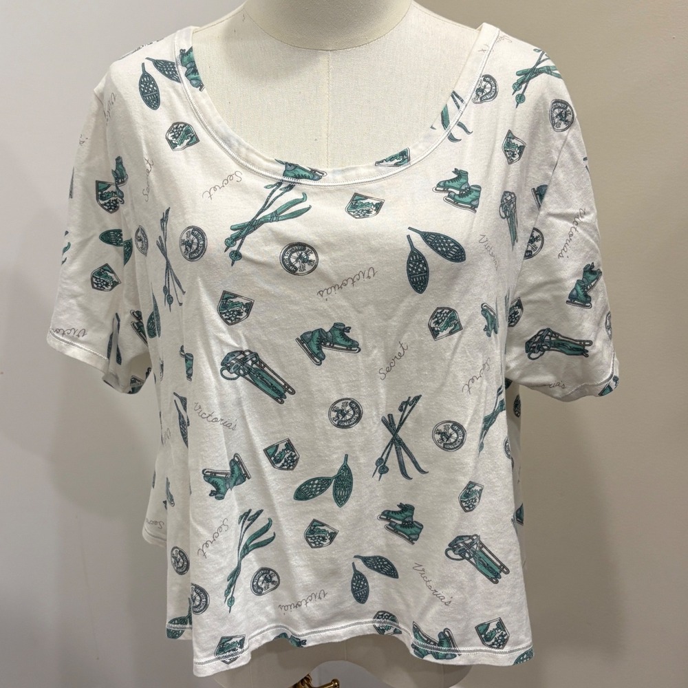 VTG 90s Victorias Secret Country Winter Sports Print Pajama Top White Teal Large